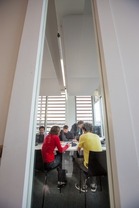Bibliotheque 5