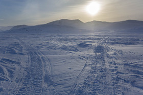 017_63b5744
