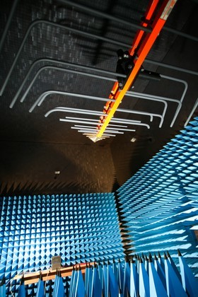 Schneider Electric Salle anéchoïque